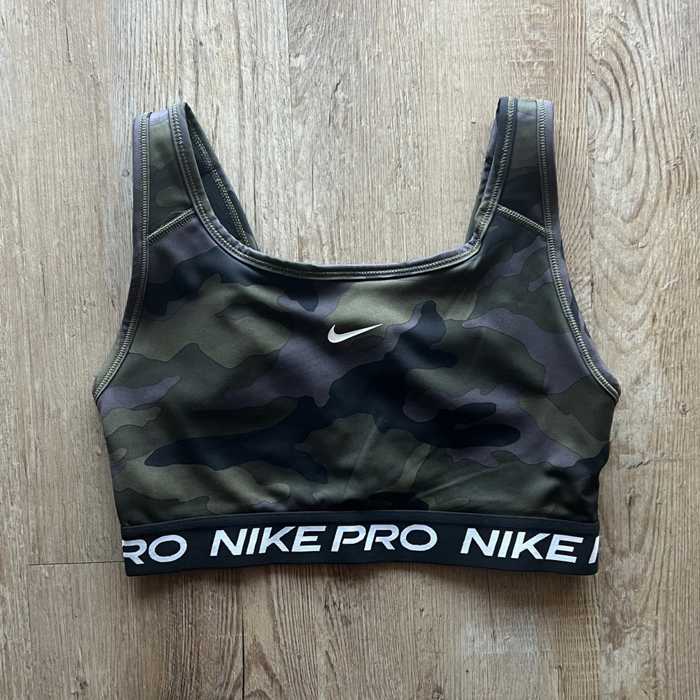 Nike Pro Camo Sports Bra